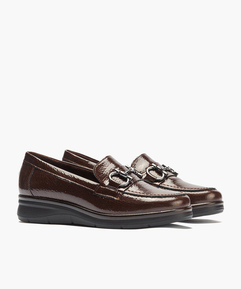 Mocasín en Charol con Adorno Marrón