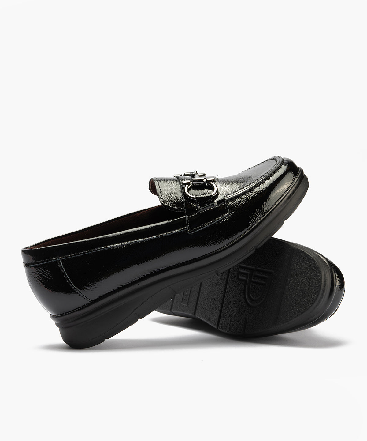Mocasín en Charol con Adorno Negro