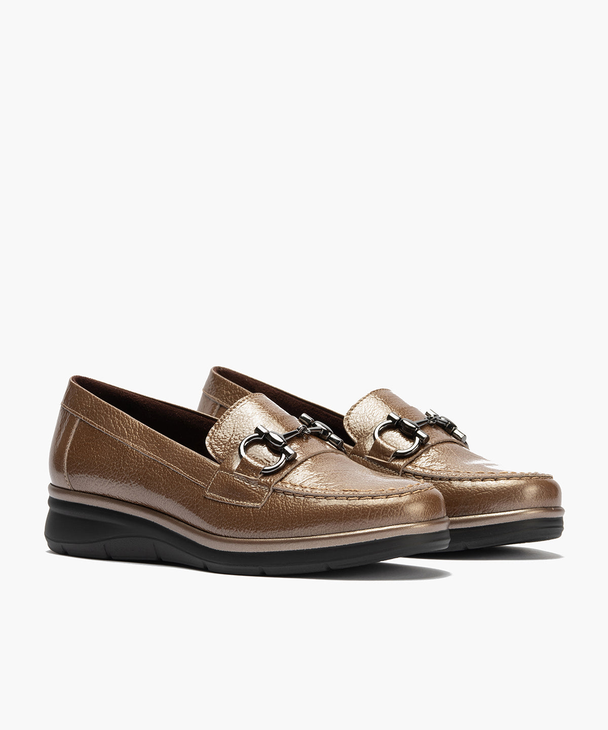 Mocasín en Charol con Adorno Topo