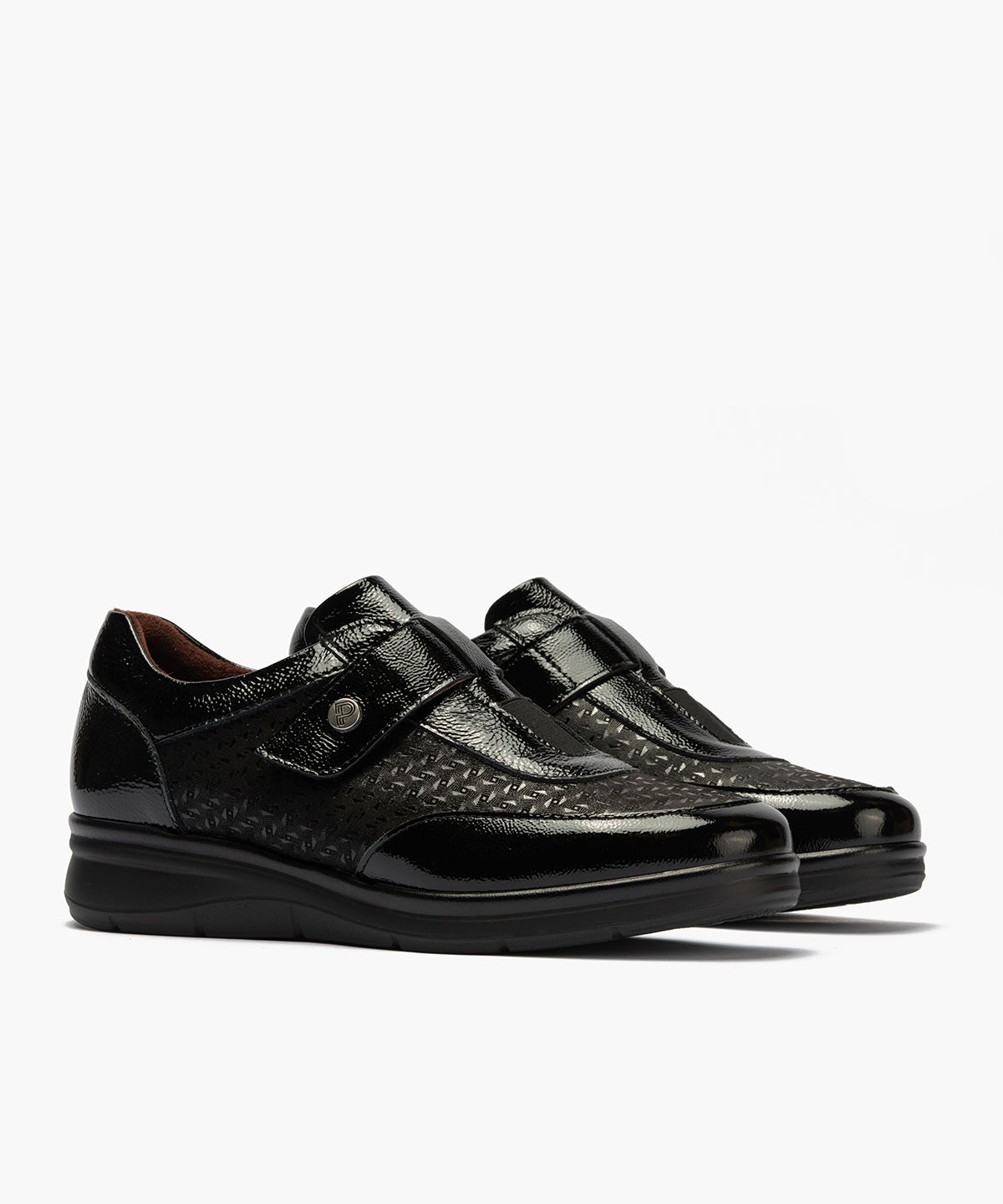 Deportivo con Velcro combinado Charol con Lycra Negro