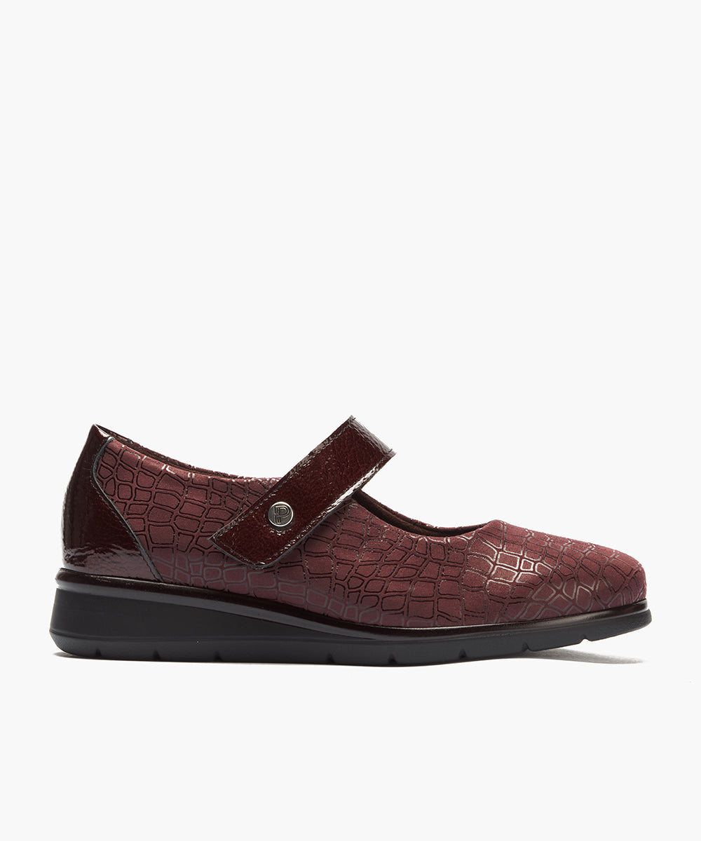 Mercedes con velcro combinado lycra con charol Burdeos
