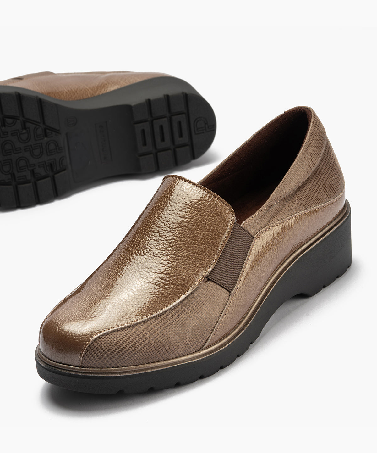 Gucci con elásticos combinado charol con lycra Topo