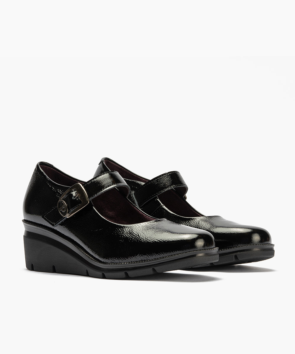 Mercedes con Velcro charol Negro