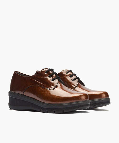 Blucher en Charol Cuero