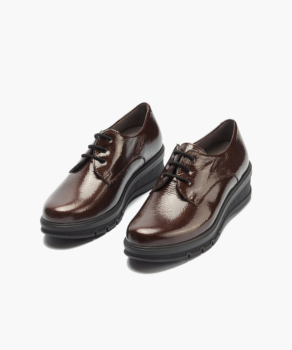 Blucher en Charol Marrón