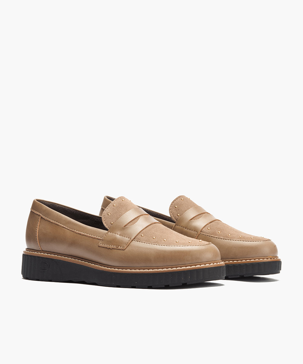Mocasín tachas combinado napa con ante Topo
