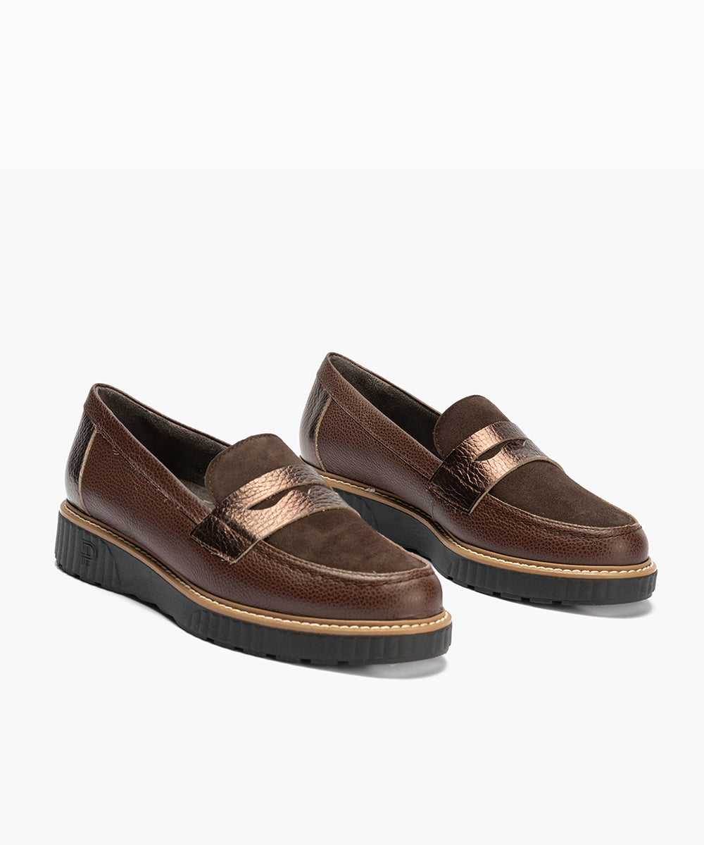Mocasín antifaz combinado napa con ante y laminado Marrón