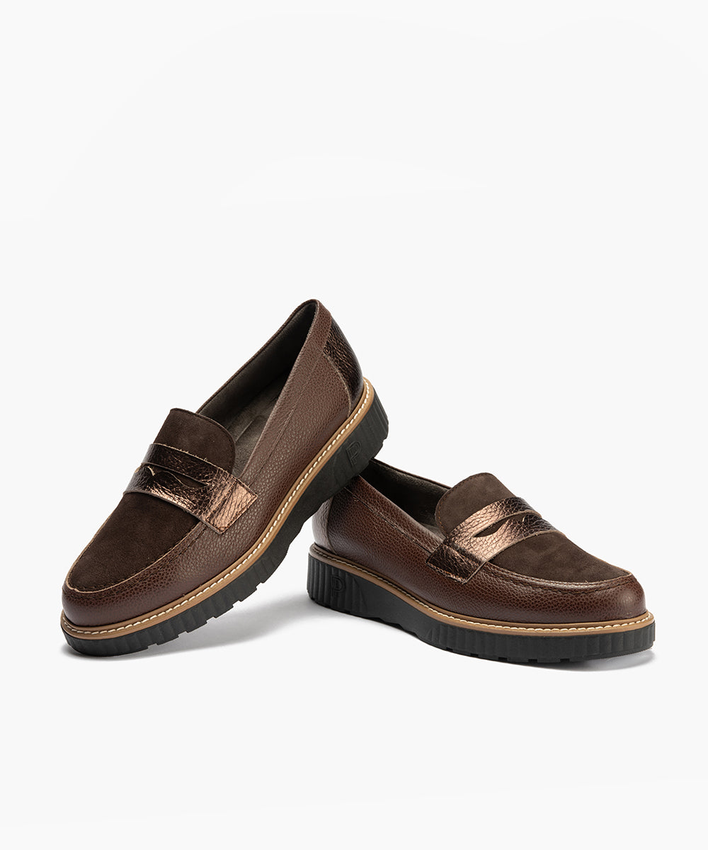 Mocasín antifaz combinado napa con ante y laminado Marrón