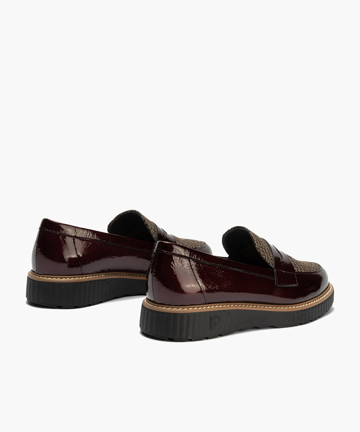 Mocasín antifaz combinado charol con tejido Burdeos