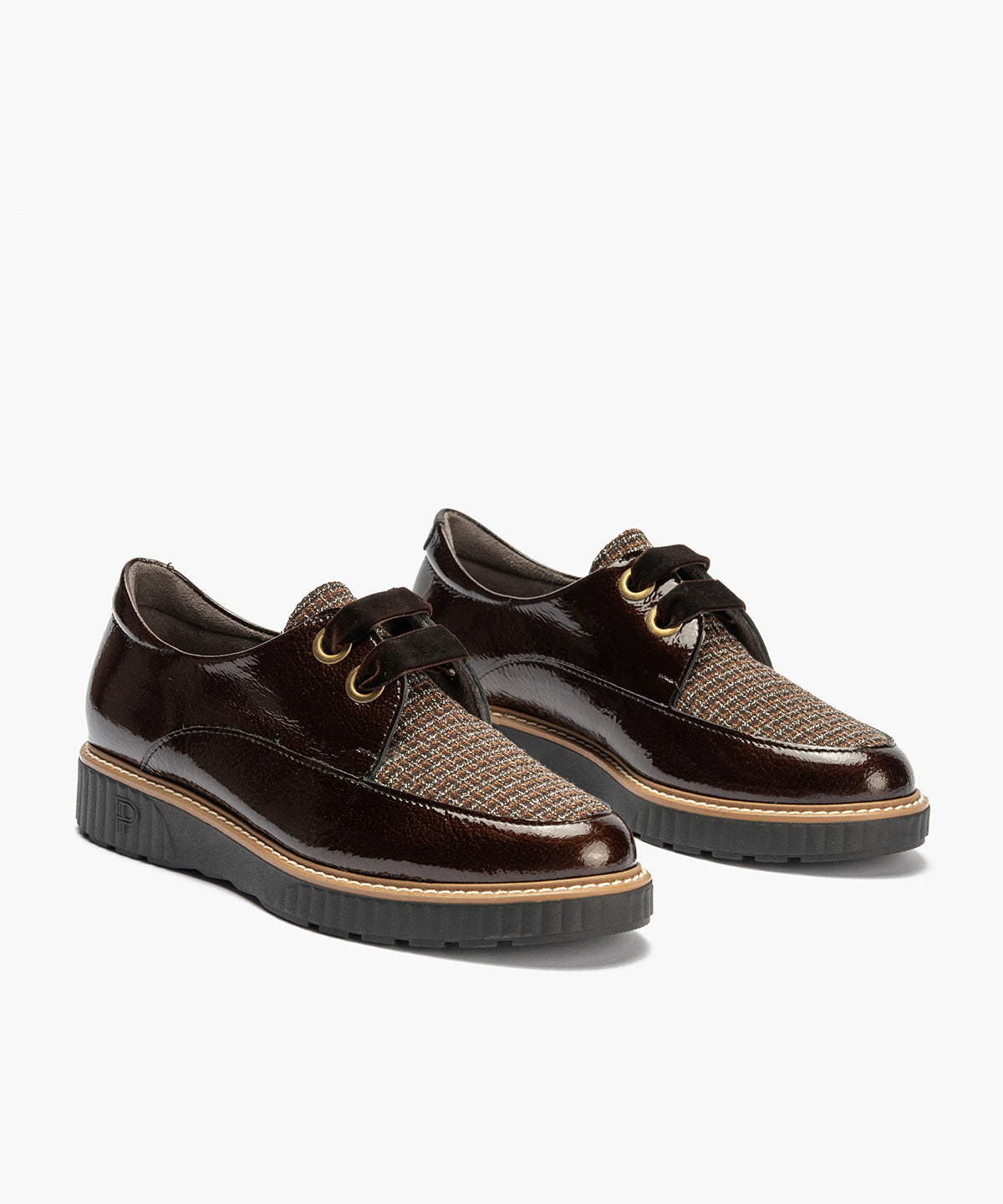 Blucher cordón terciopelo combinado charol con tejido Marrón
