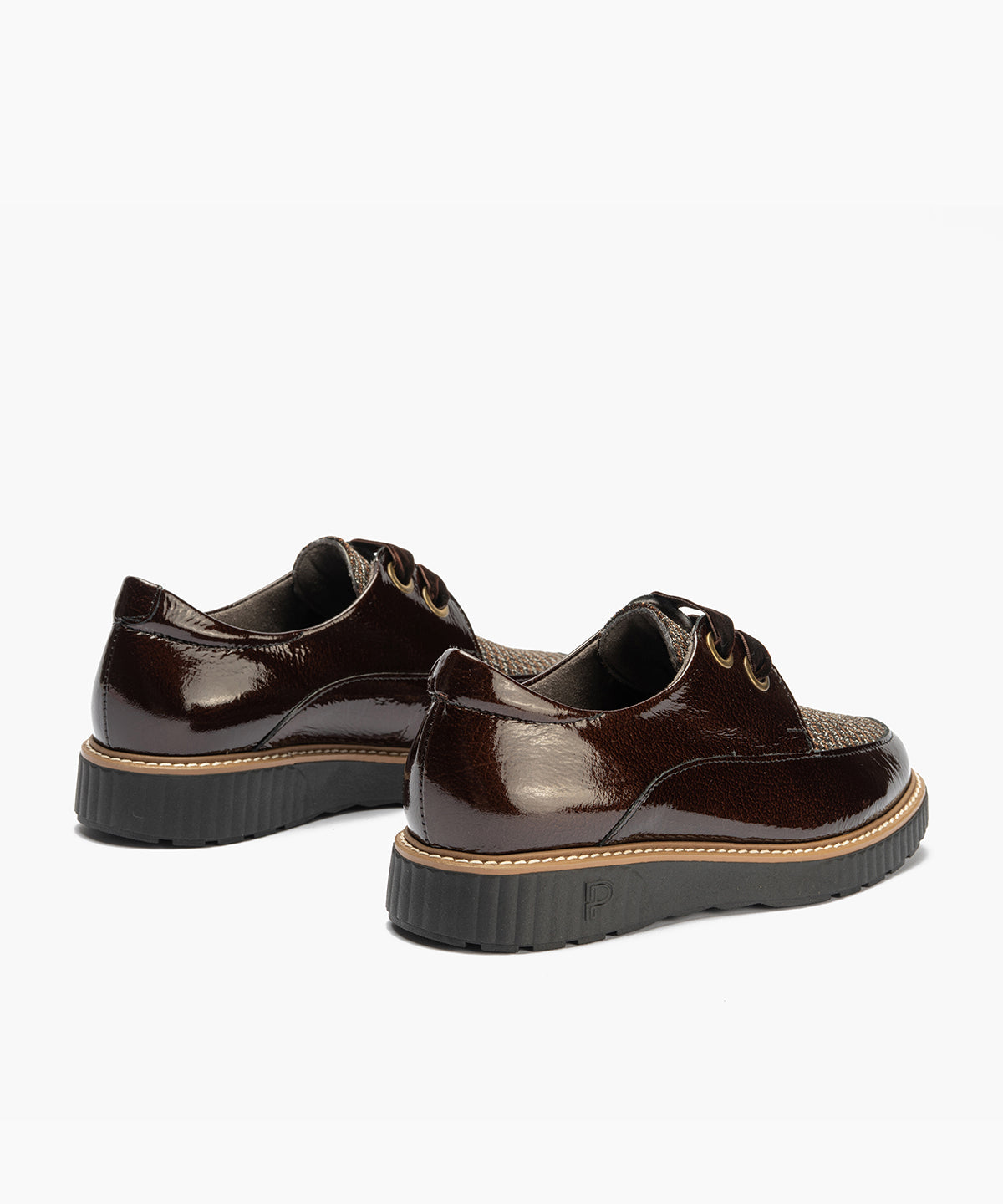 Blucher cordón terciopelo combinado charol con tejido Marrón