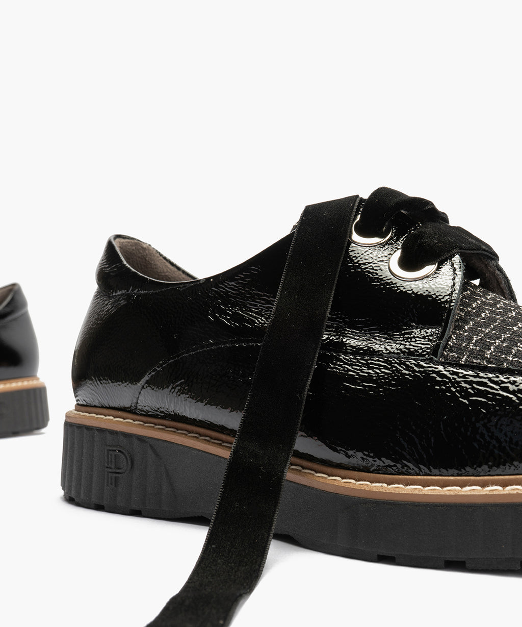 Blucher cordón terciopelo combinado charol con tejido Negro