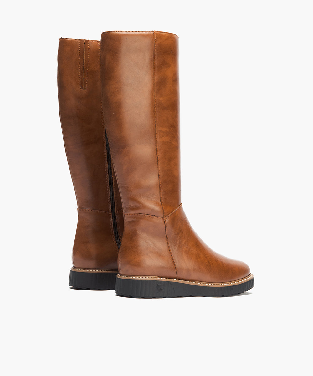 Bota alta en napa Cuero