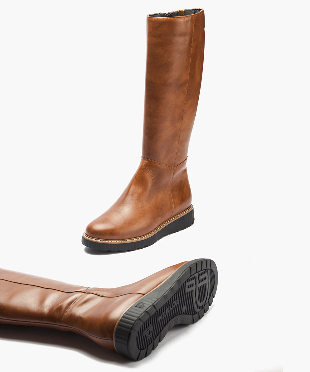 Bota alta en napa Cuero