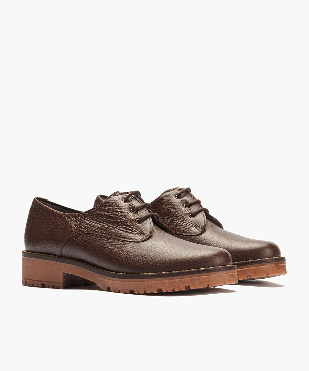 Blucher en napa con grano Marrón