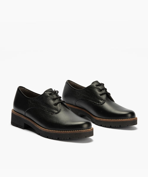 Blucher en napa con grano Negro