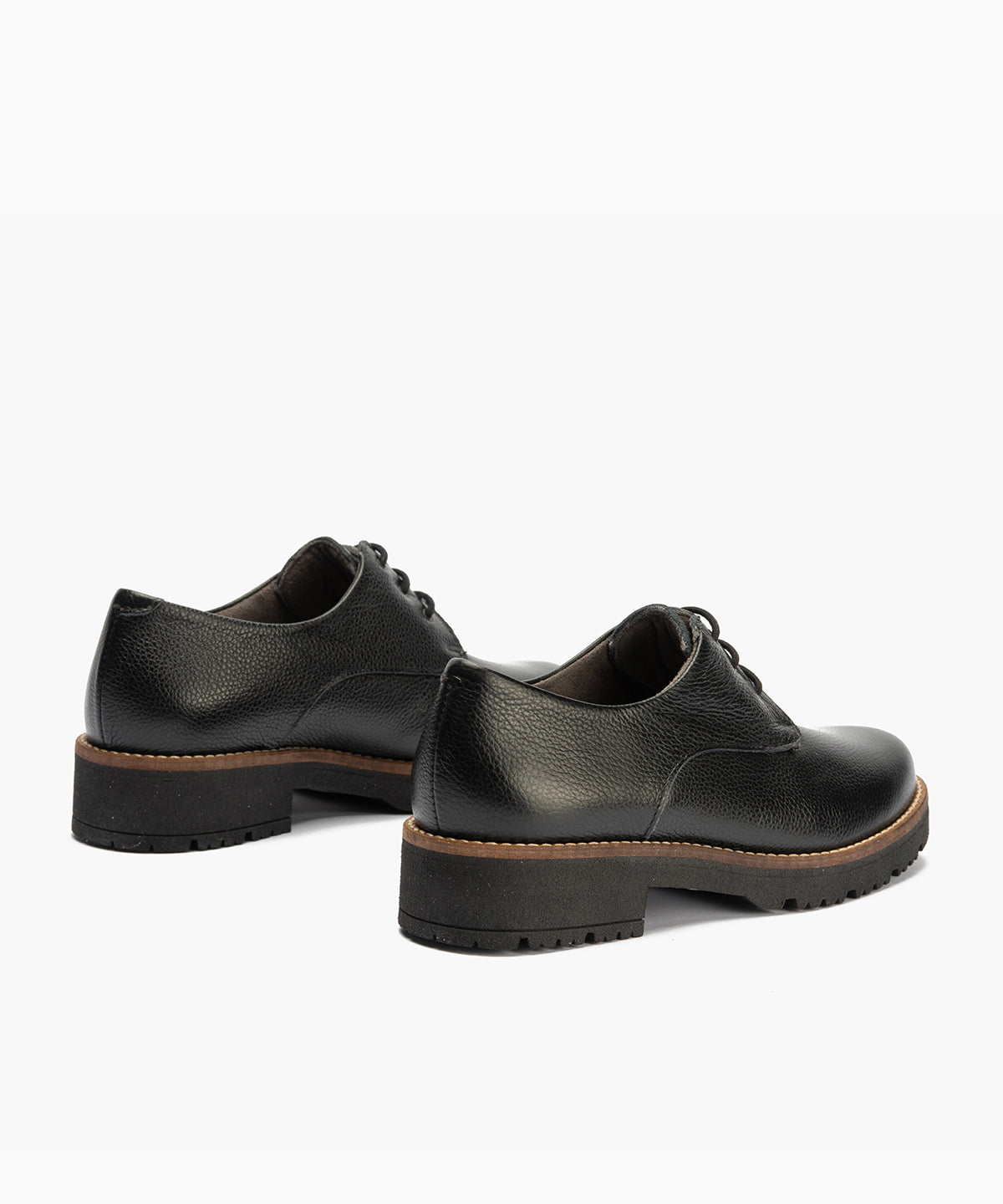 Blucher en napa con grano Negro