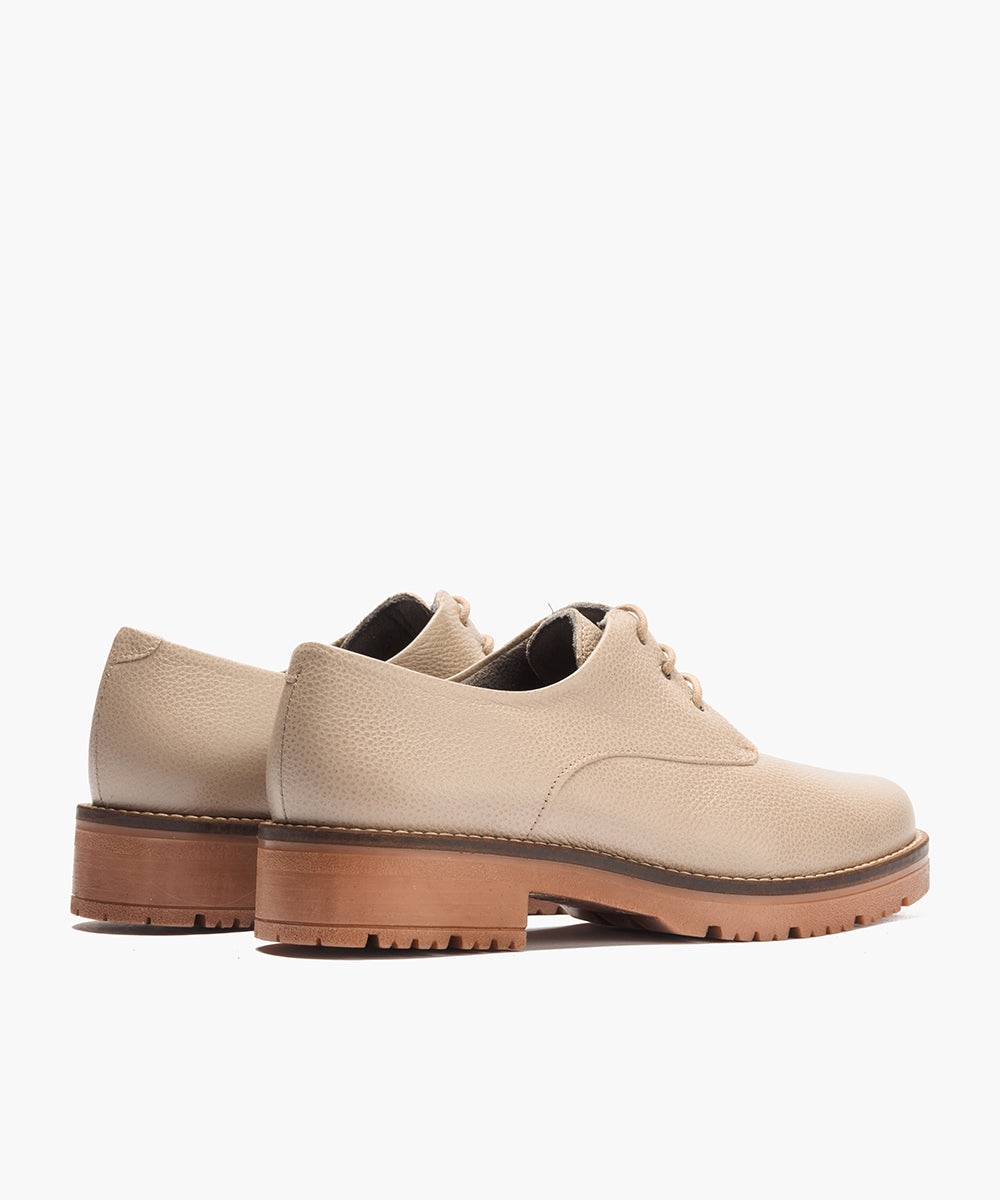 Blucher en napa con grano Topo