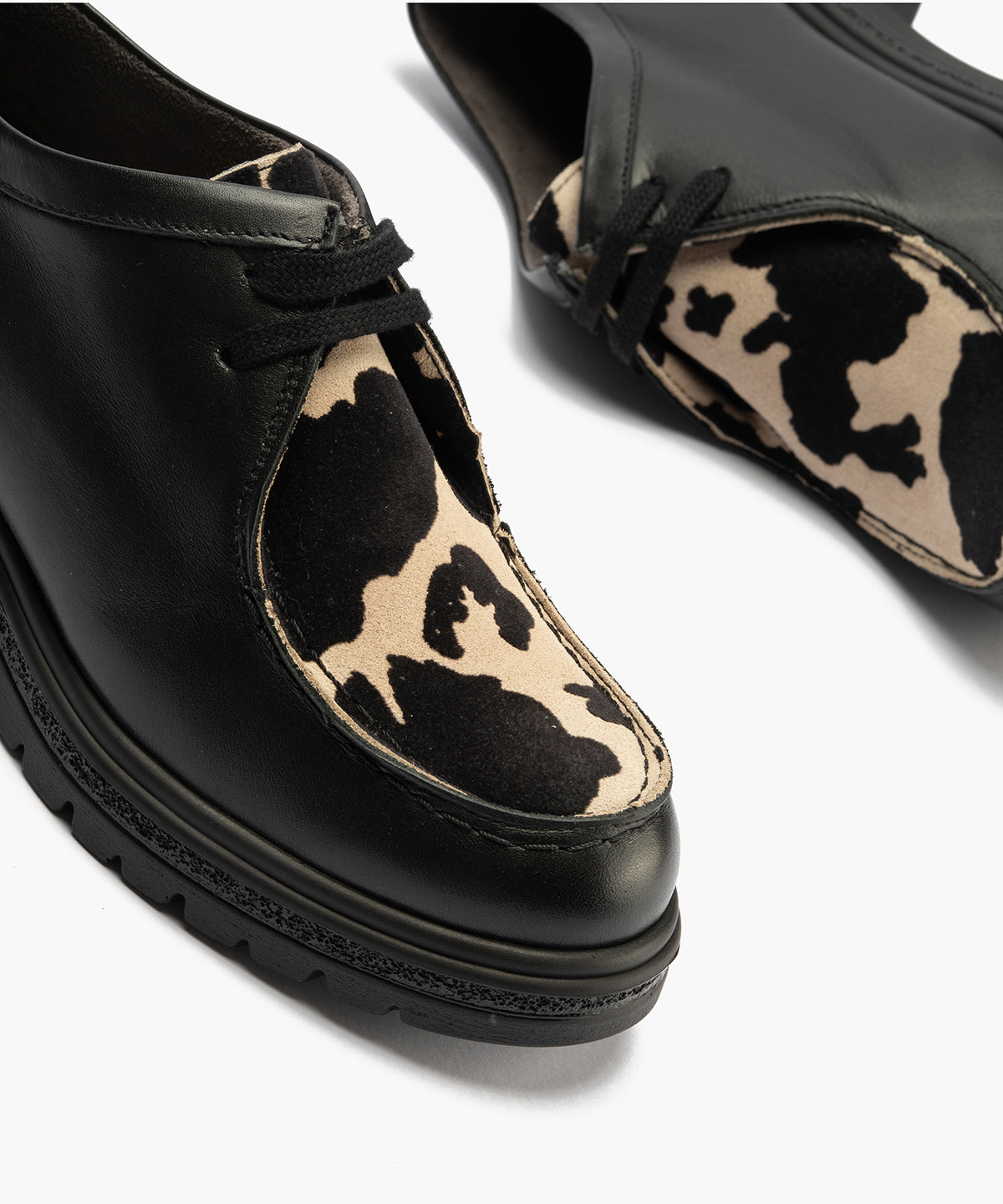 Wallaby combinado napa con animal print Negro-Beige
