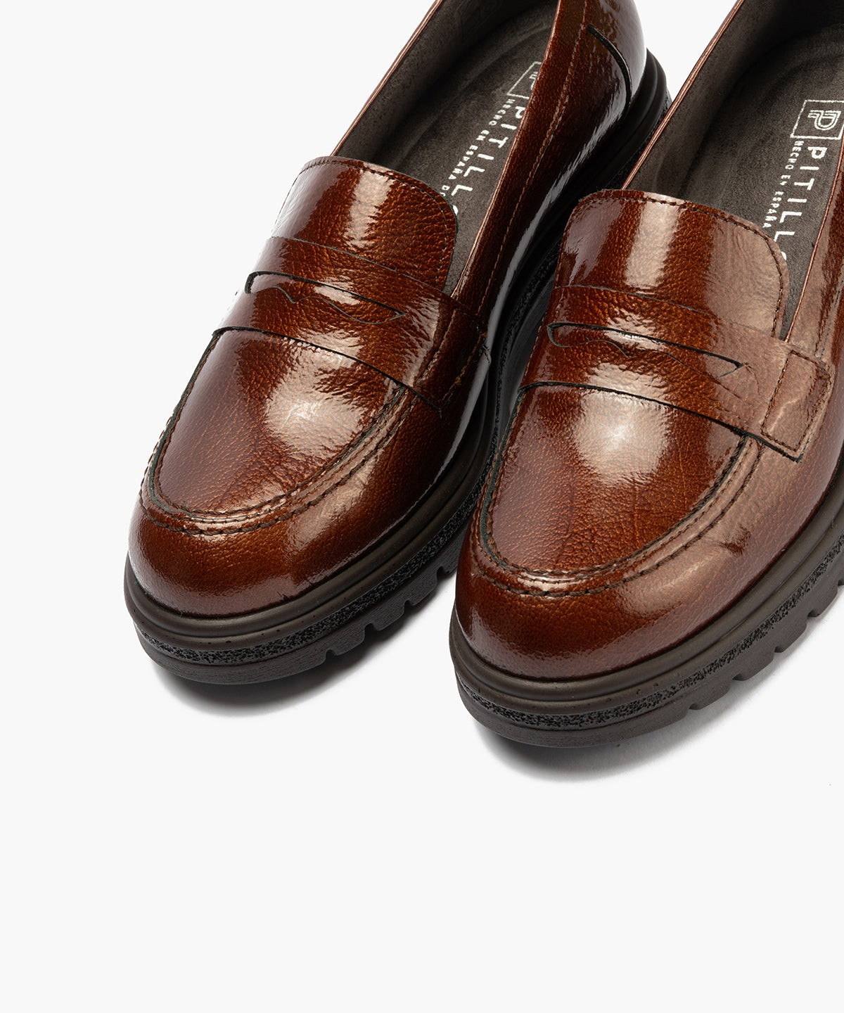 Mocasín antifaz en charol Cuero
