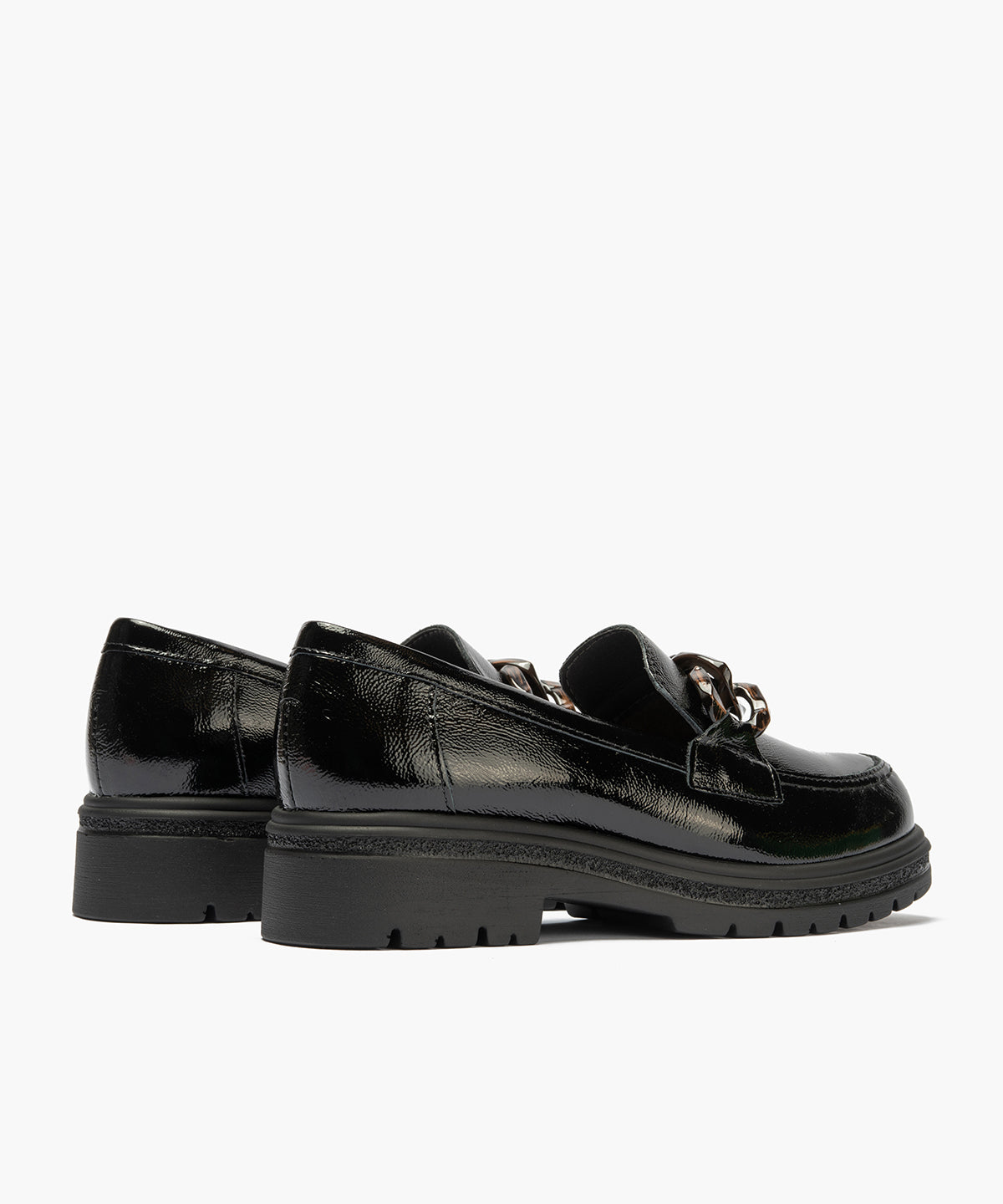 Mocasín en charol con adorno Negro