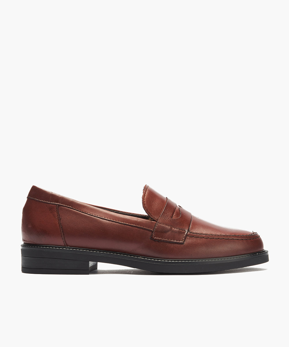 Mocasin antifaz en napa Burdeos