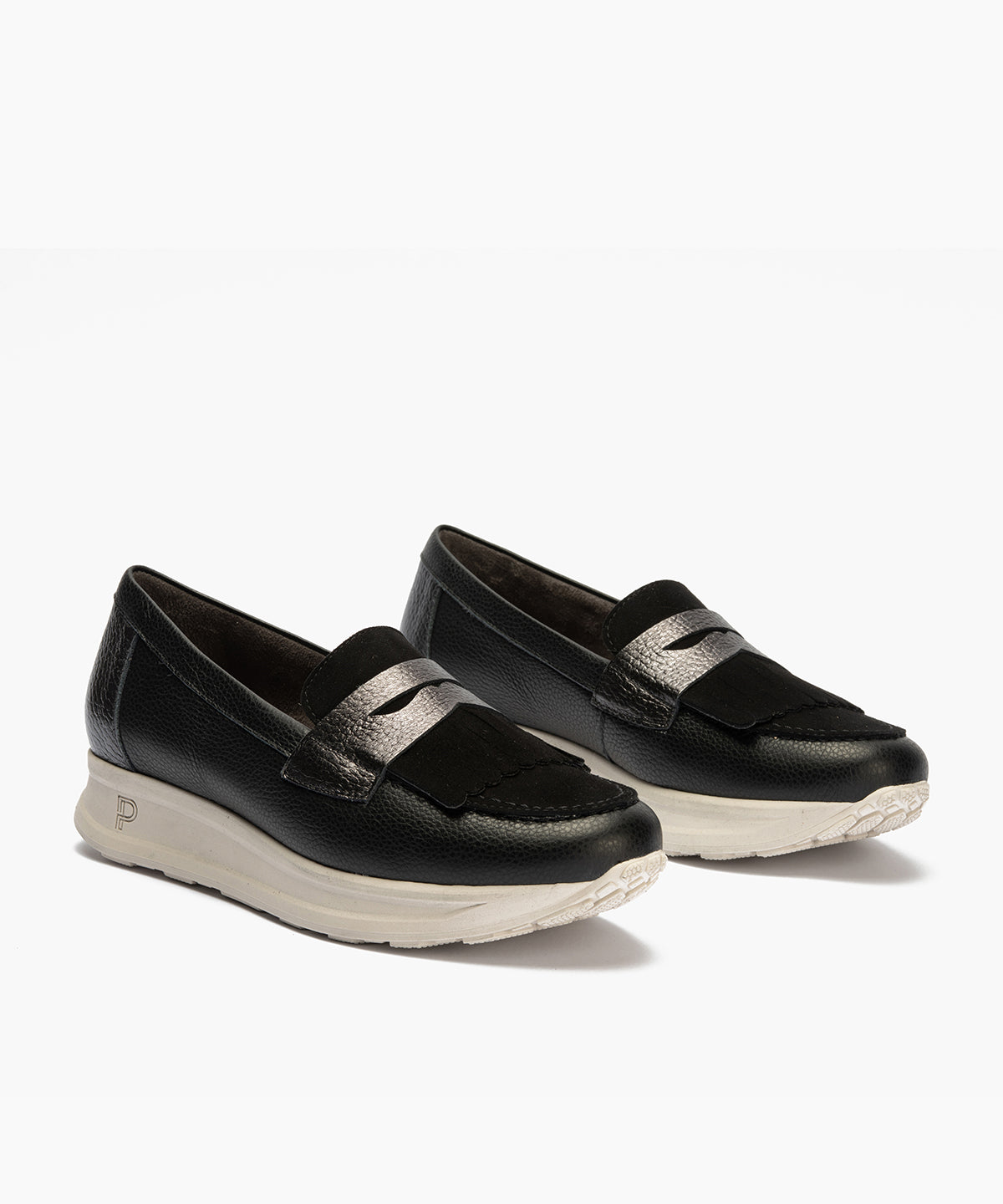 Mocasín antifaz flecos combinado napa grano, ante y laminado Negro