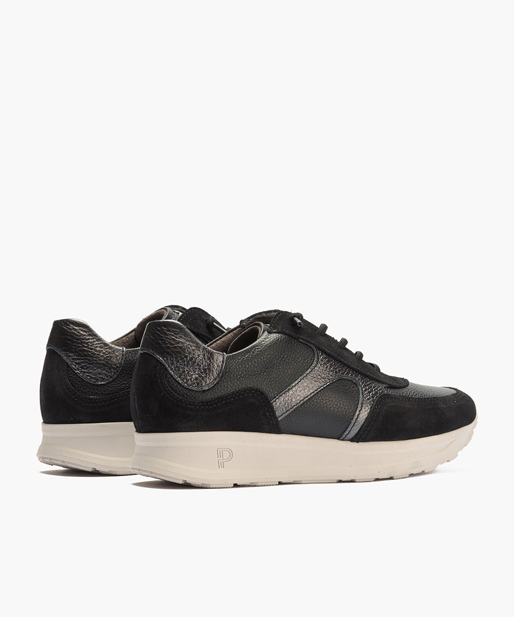 Deportivo combinado serraje, napa con grano y laminado con cordón elástico Negro