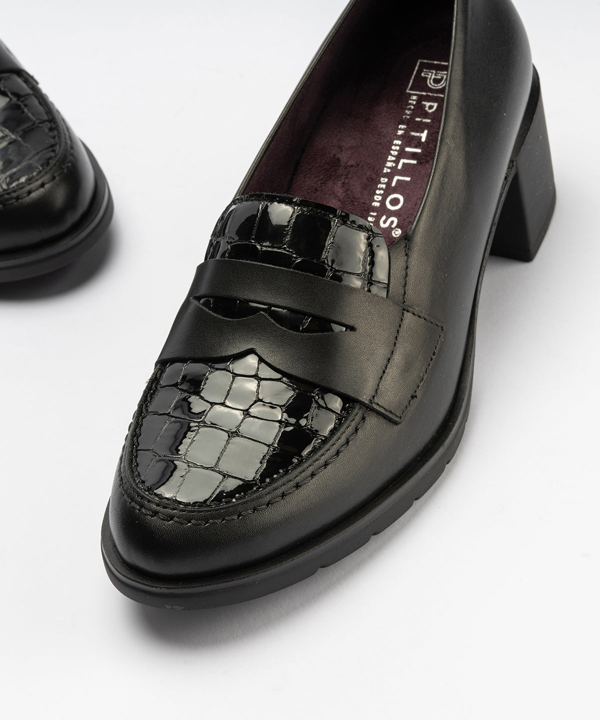 Mocasín antifaz combinado napa con charol coco Negro