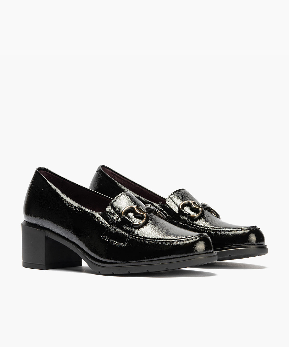 Mocasín adorno en charol Negro