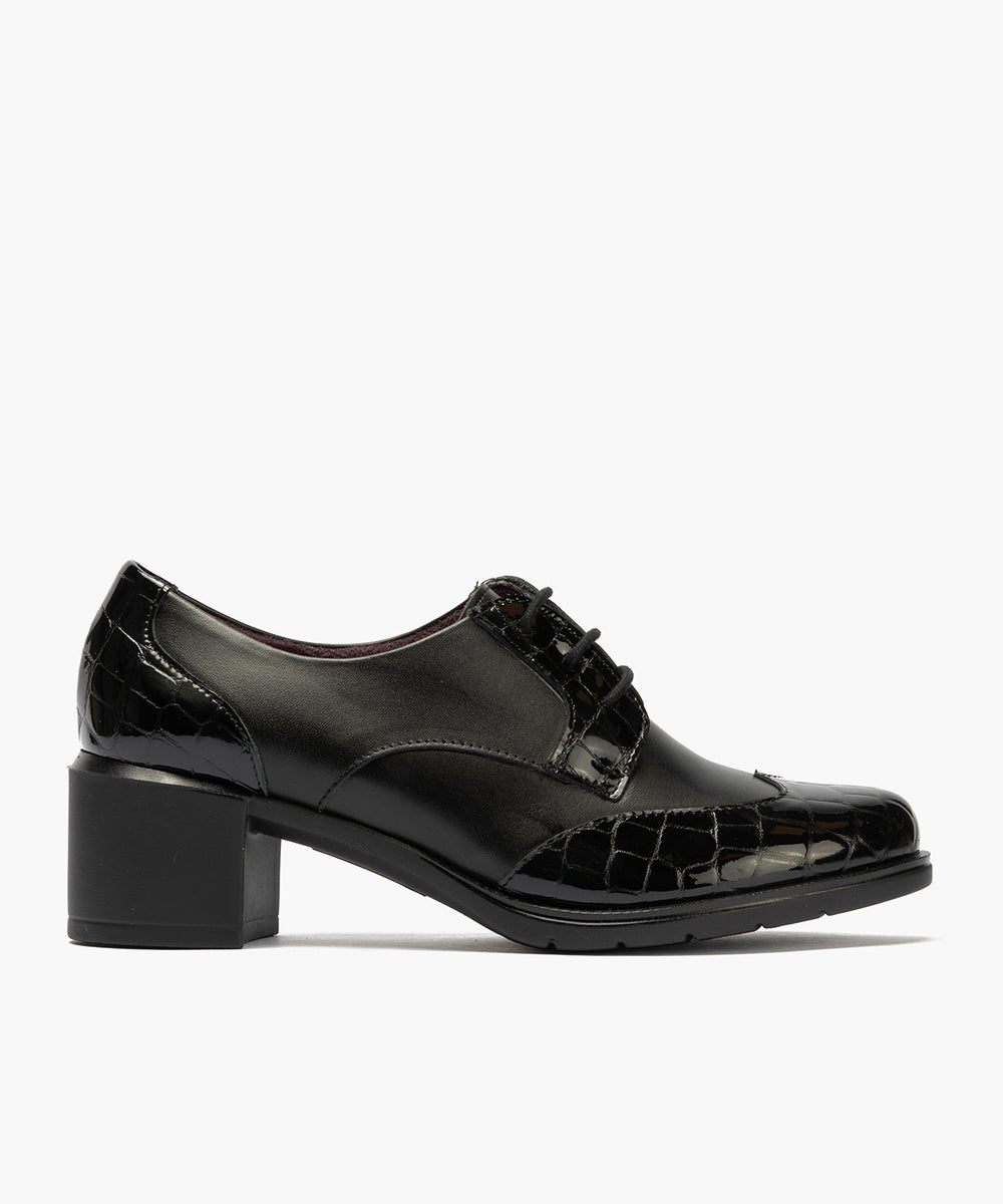 Blucher combinado charol coco con napa Negro