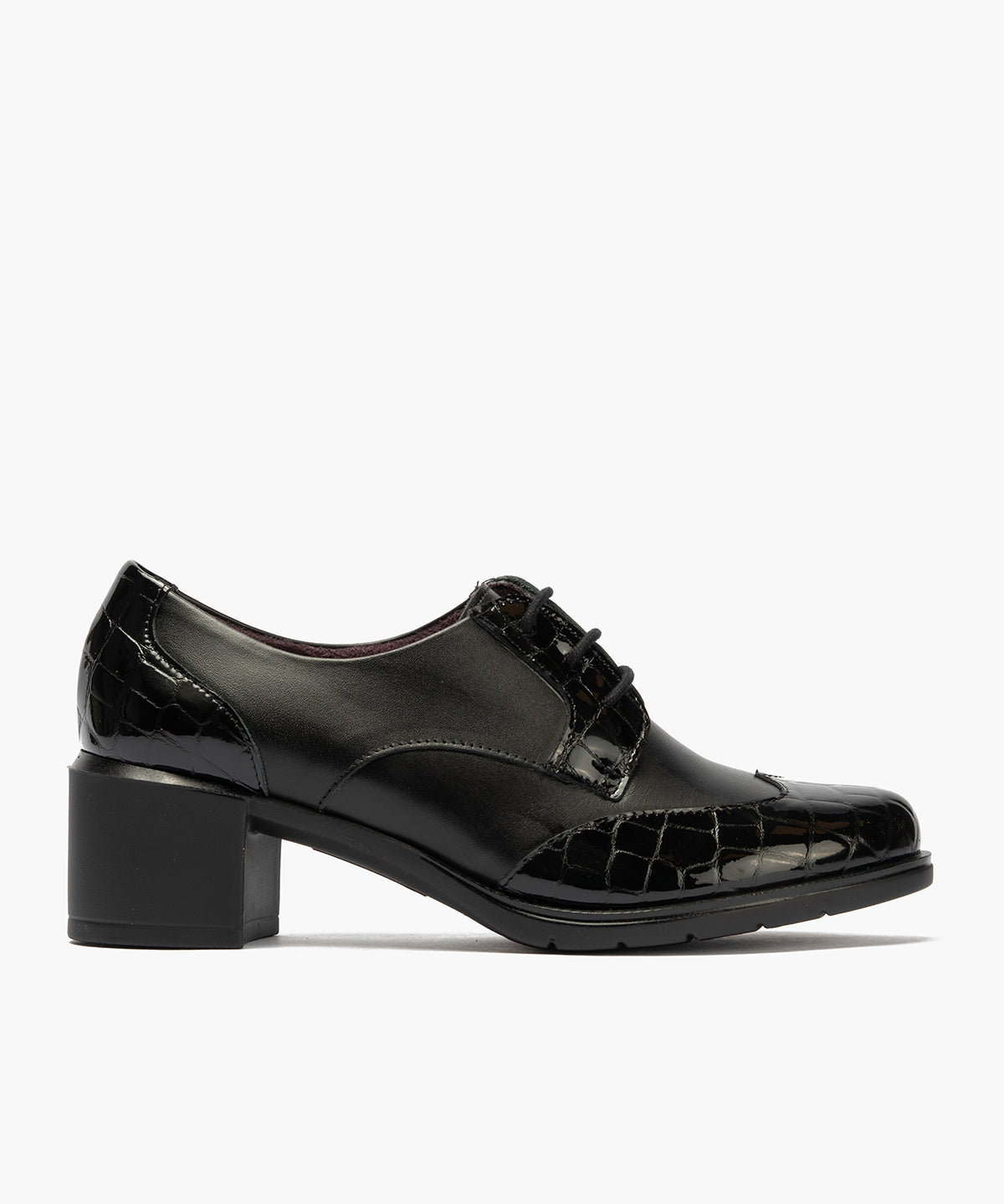 Blucher combinado charol coco con napa Negro