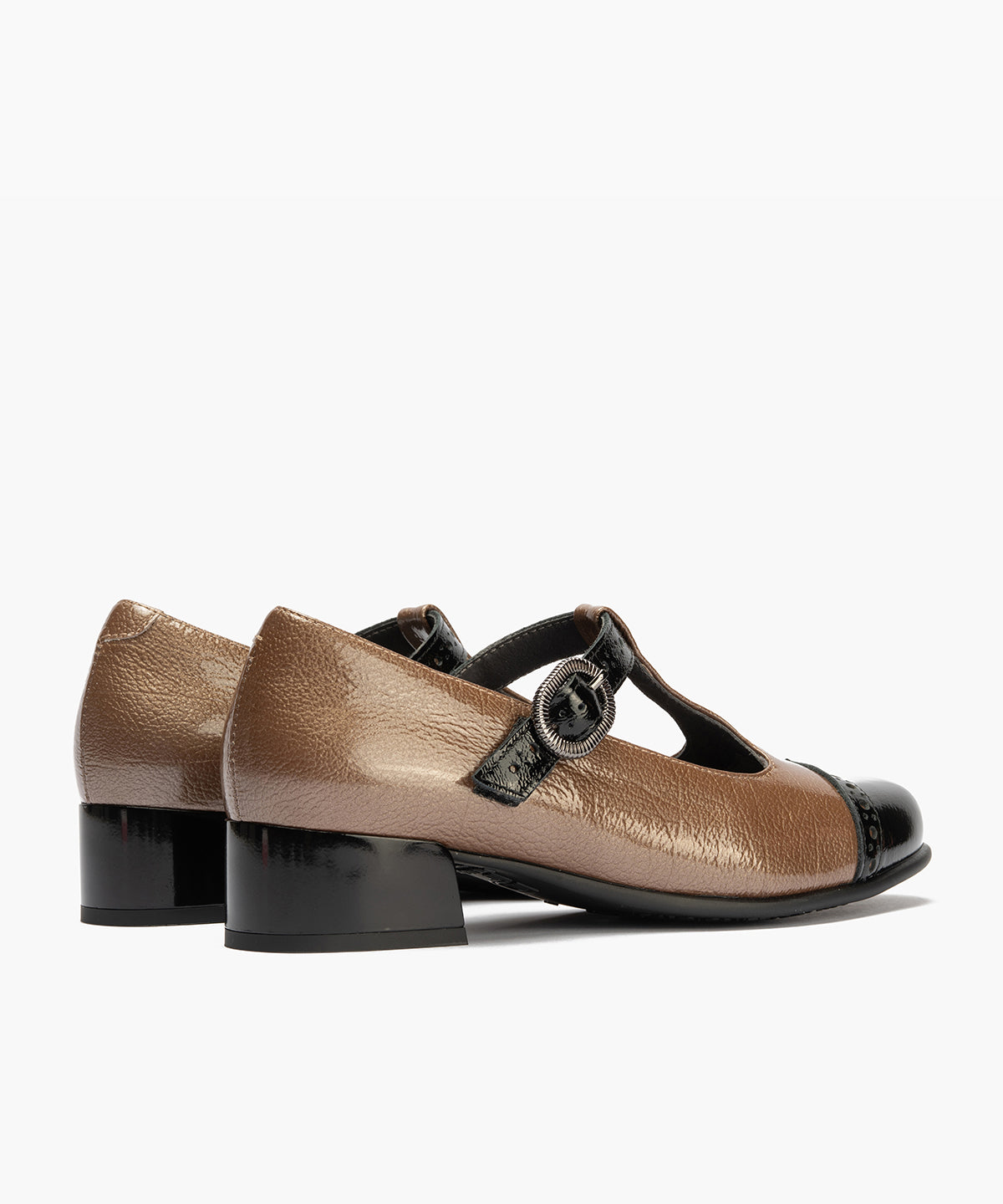 Gilda picados combinado en charol bicolor Negro-Topo