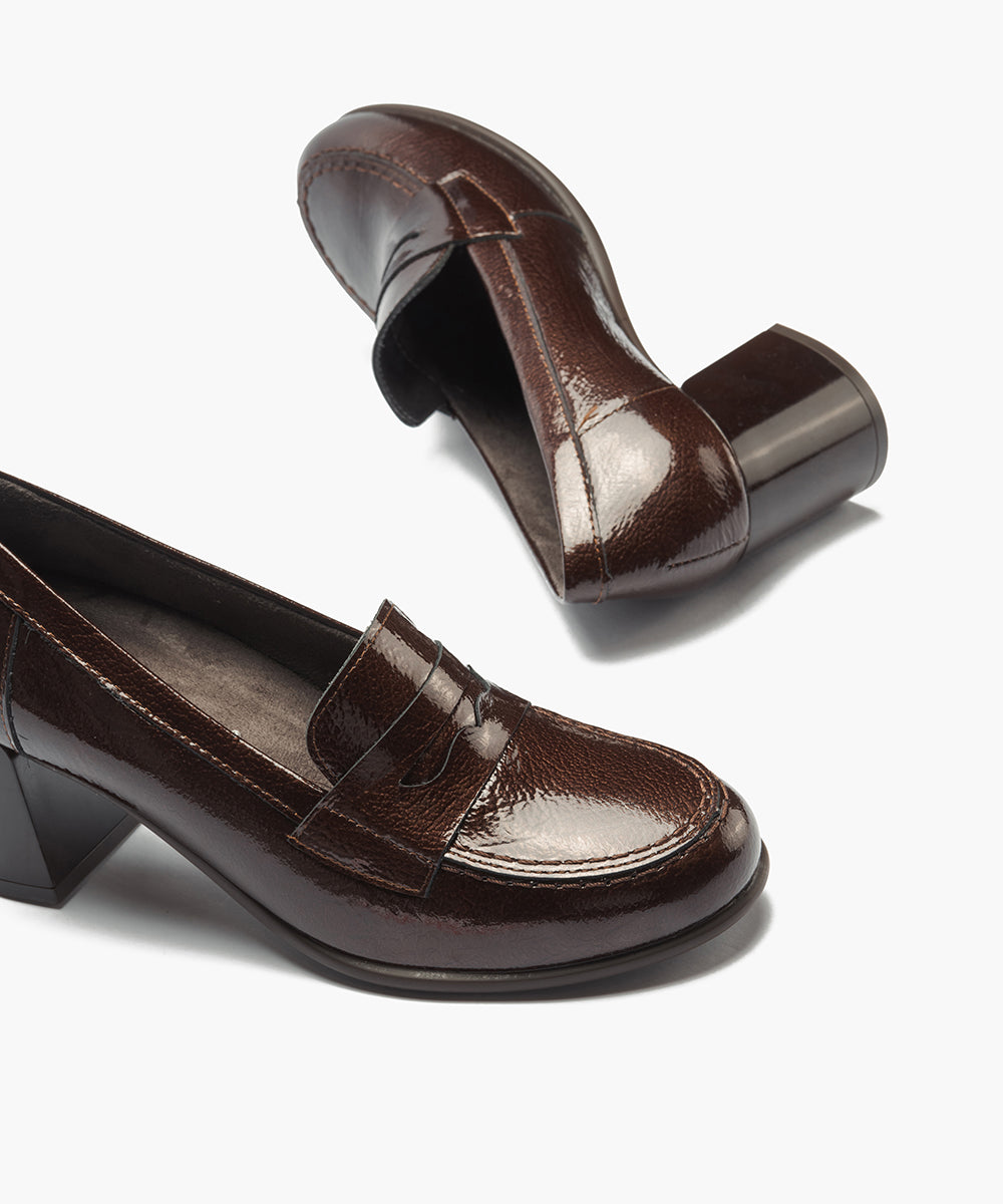 Mocasín antifaz en charol Marrón