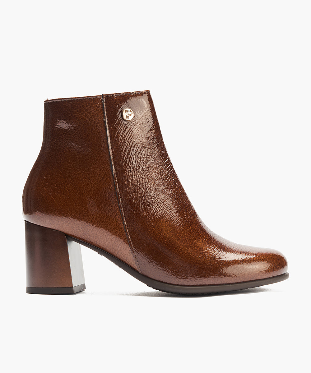 Botin en Charol Cuero