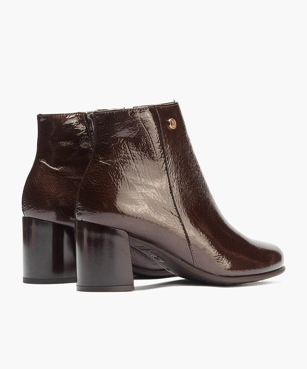 Botin en Charol Marrón