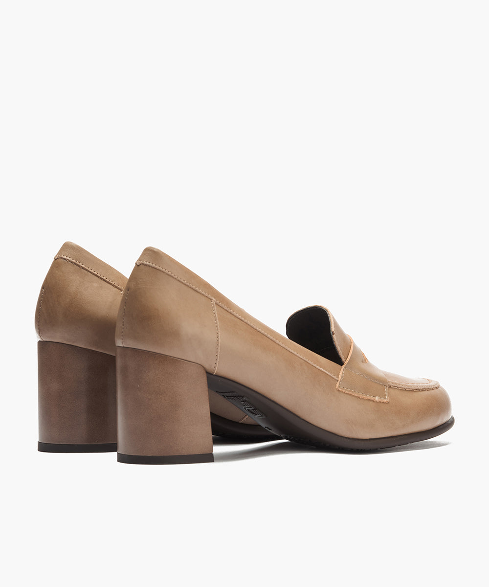 Mocasin antifaz en napa Topo