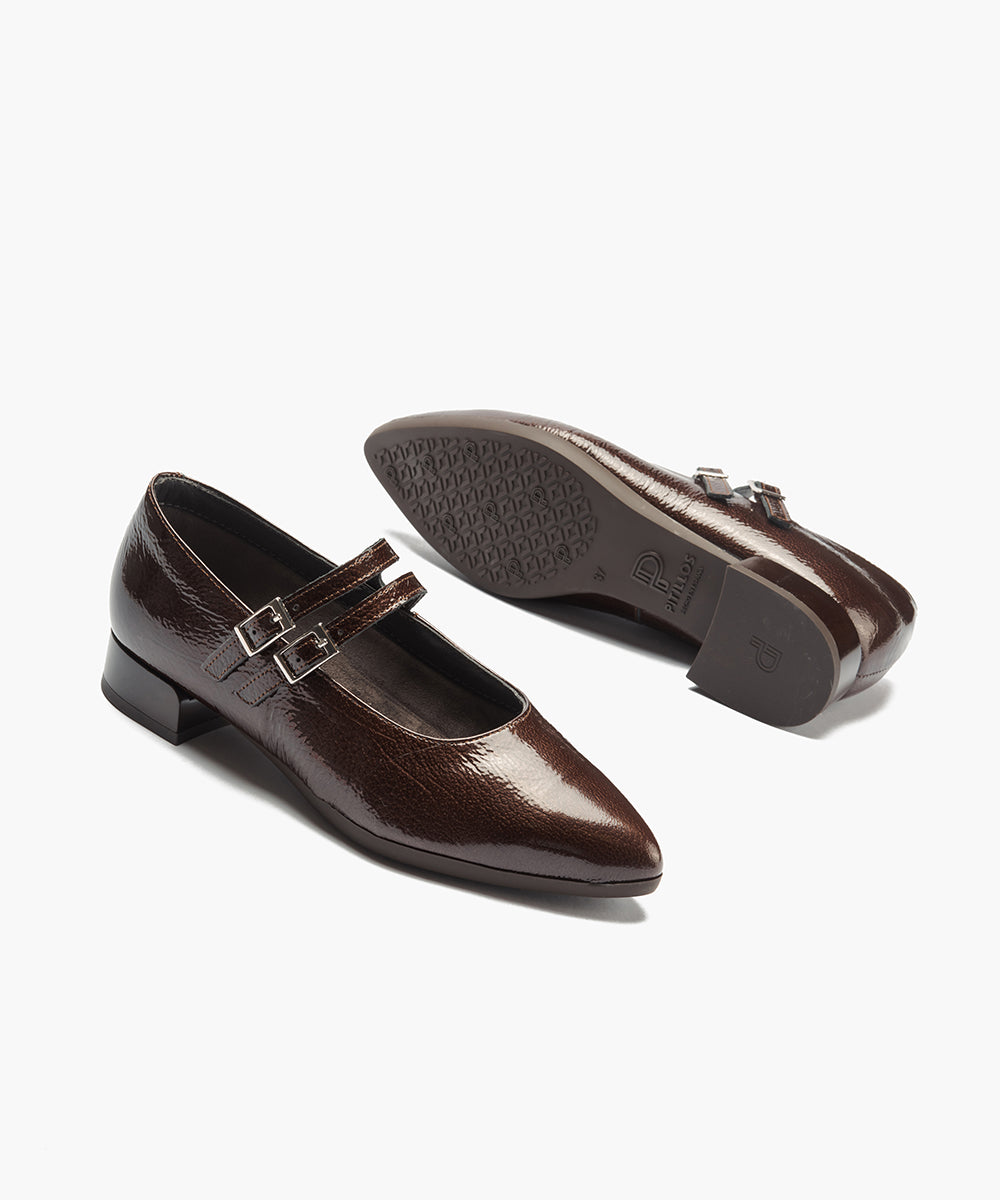 Mercedes en charol con dos correas Marrón