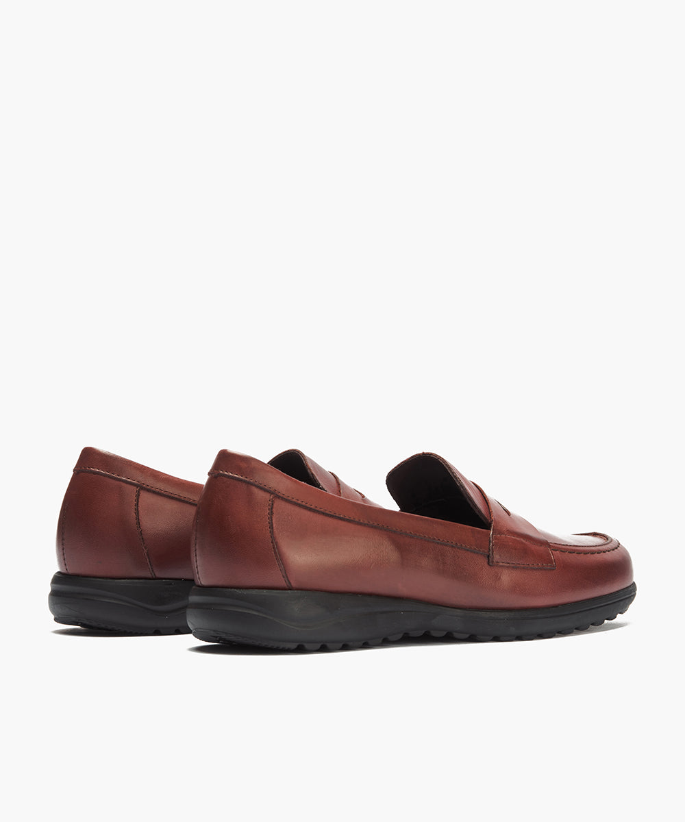 Mocasín antifaz en napa Burdeos