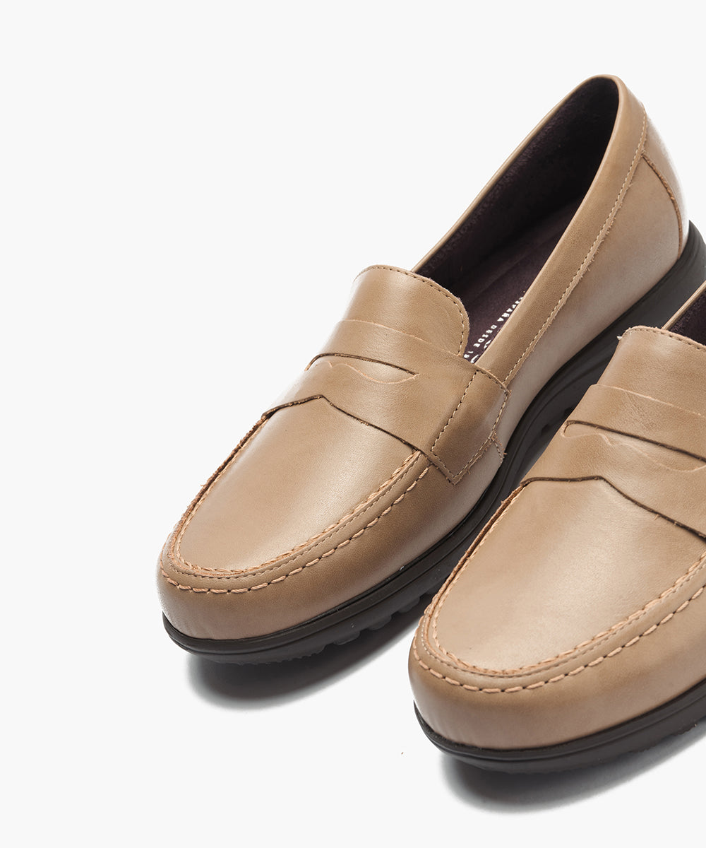 Mocasín antifaz en napa Topo