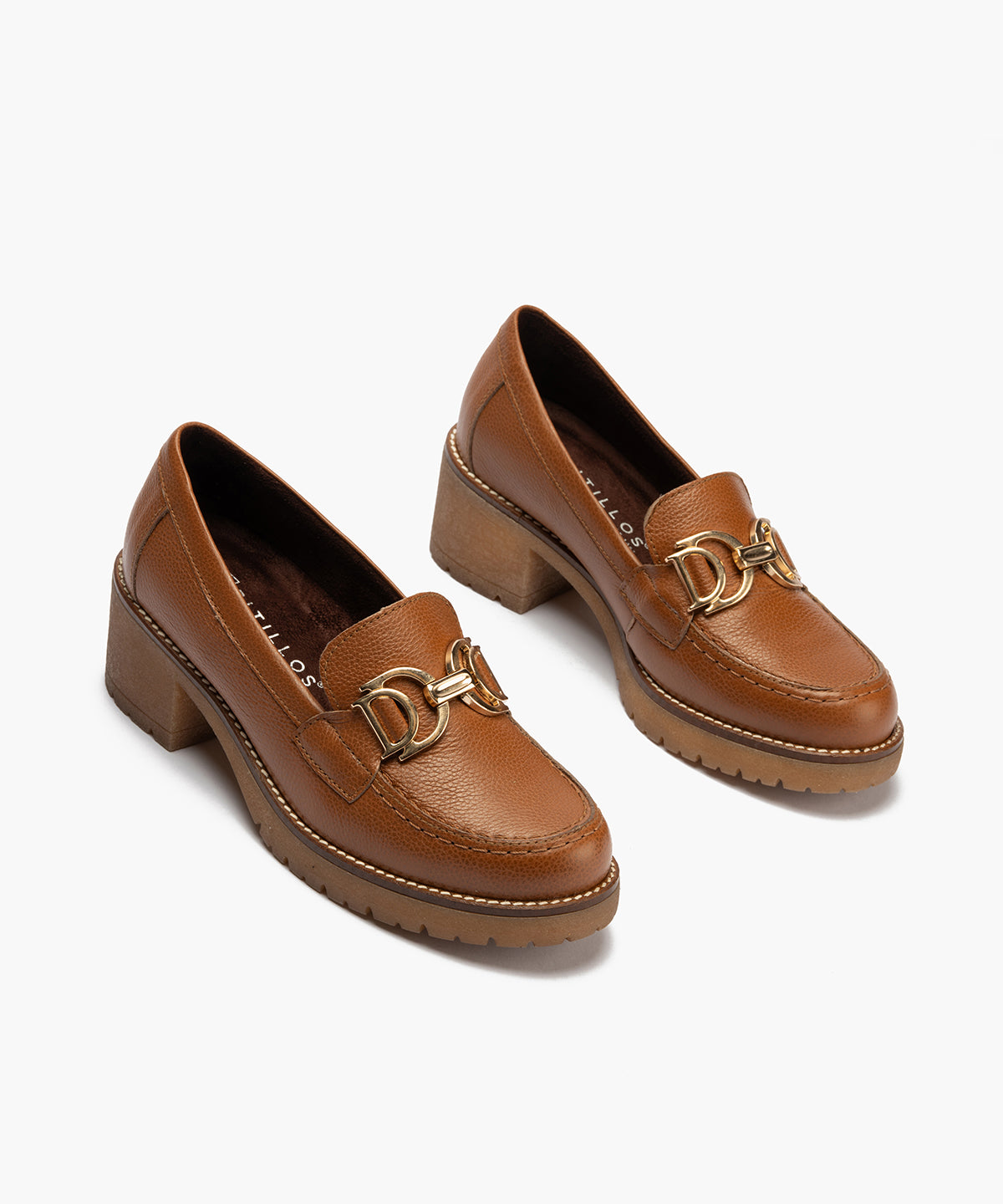Mocasín en napa con grano con adorno Cuero