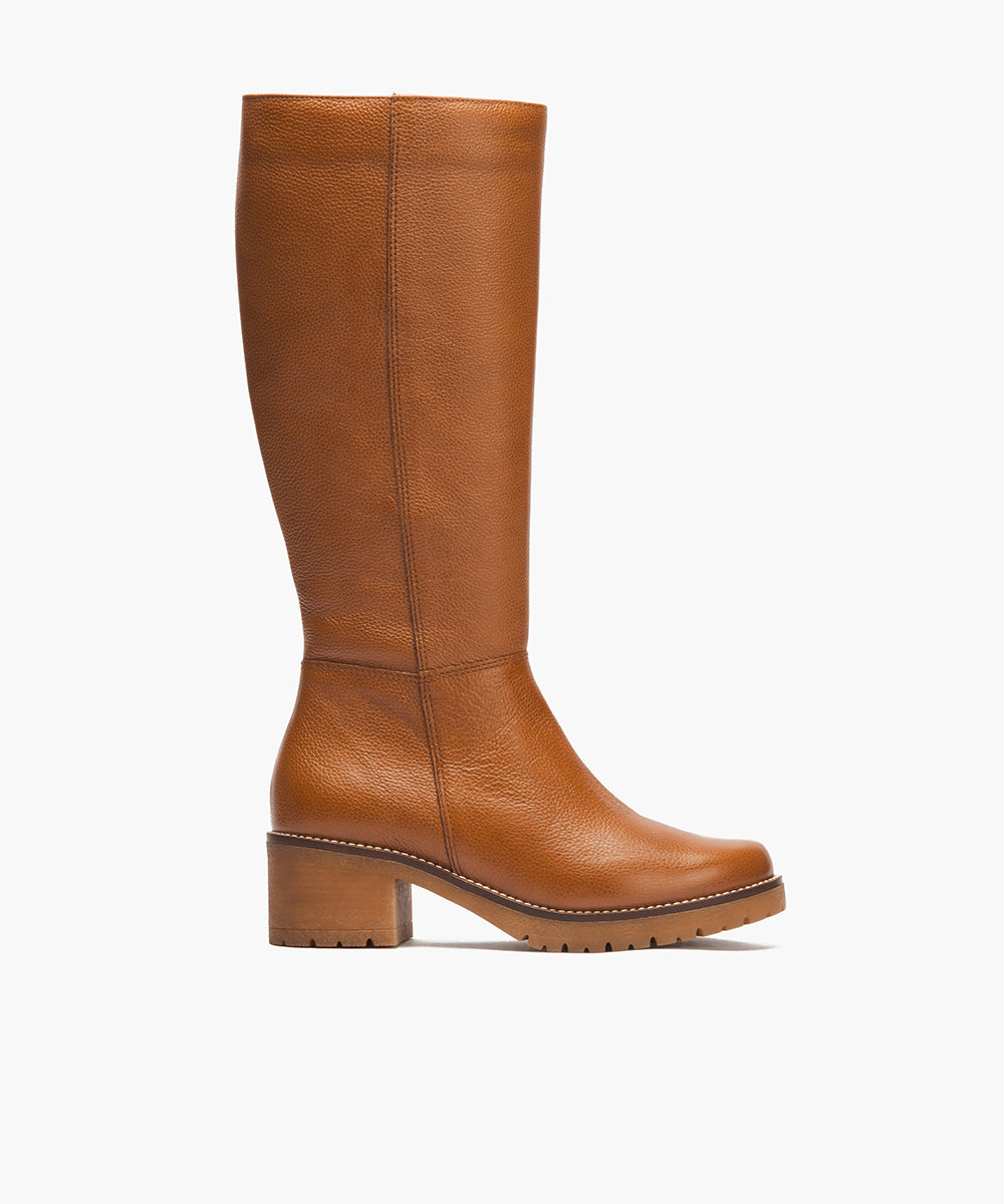 Bota alta en napa con grano Cuero