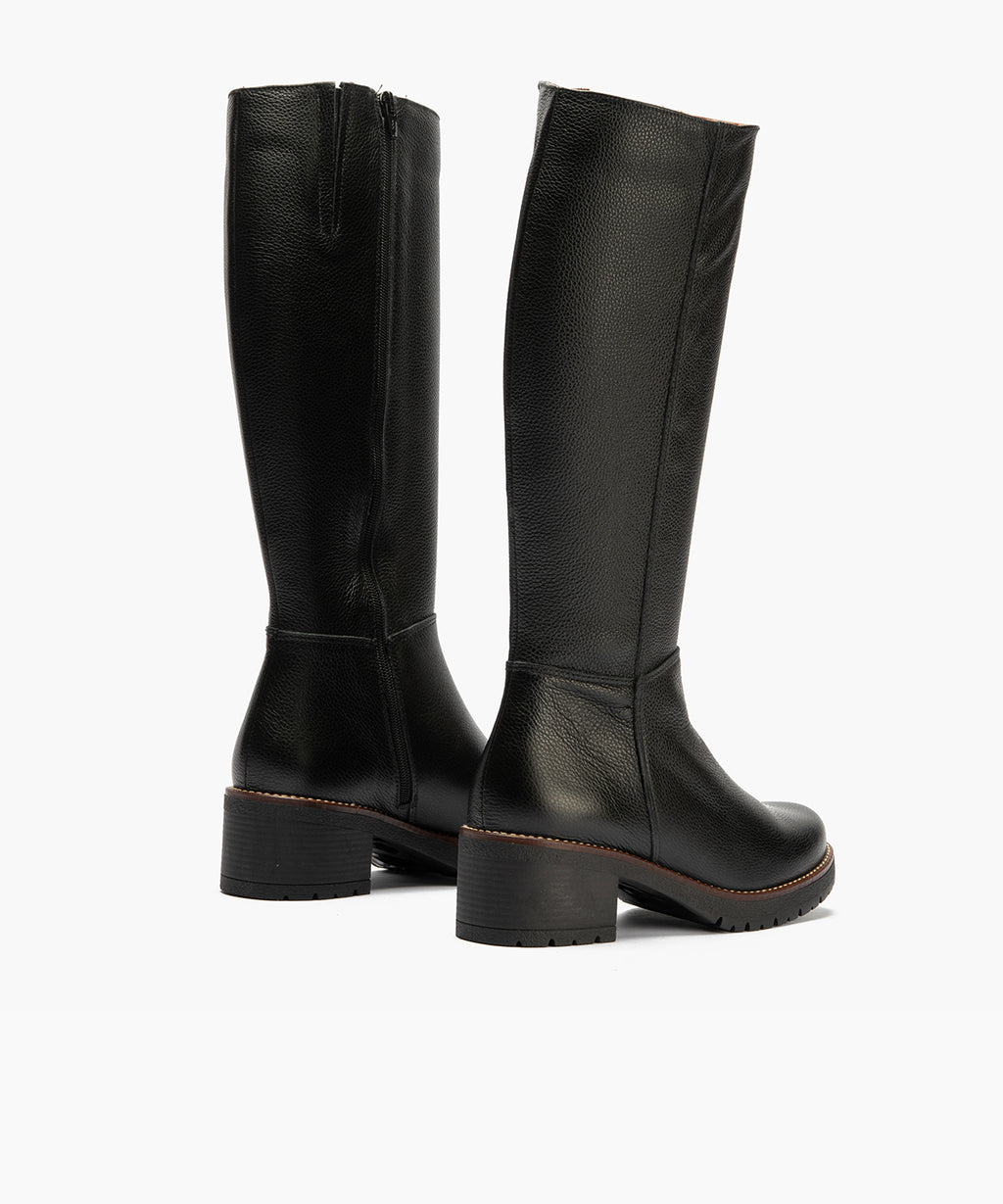 Bota alta en napa con grano Negro