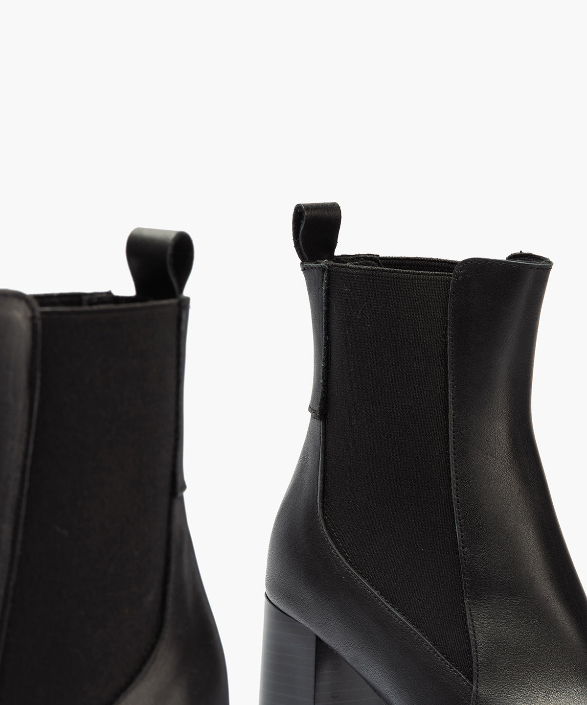 Botin Chelsea en Napa Negro