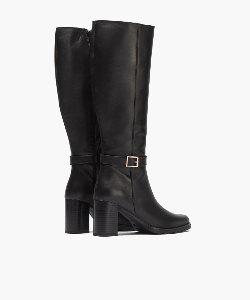 Bota Alta en Napa Negro