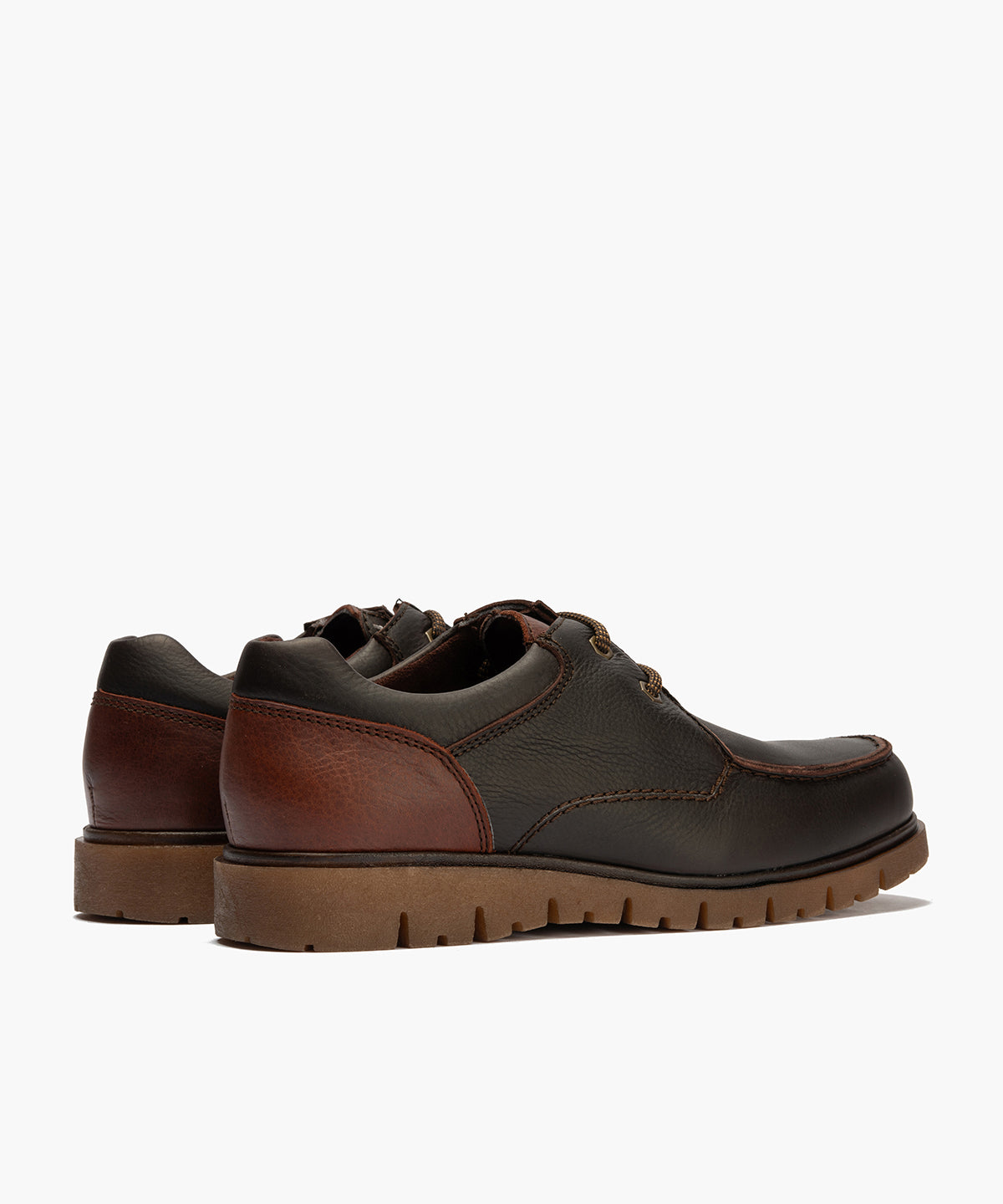 Wallaby hombre piel con cordones color marron