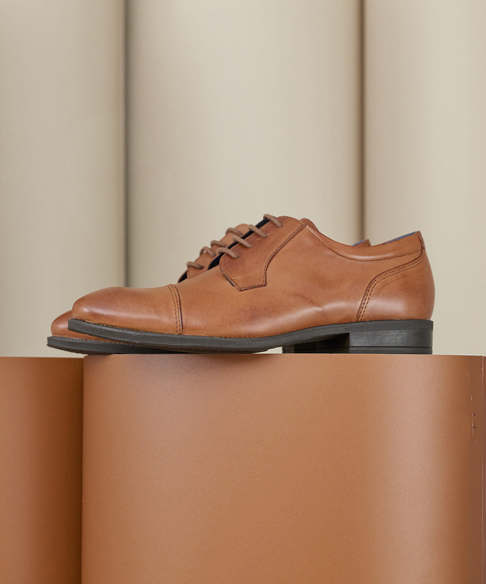 Blucher vestir hombre piel con cordones color cuero