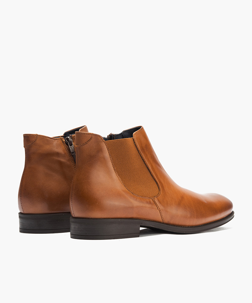 Botín Chelsey vestir hombre con elasticos color cuero