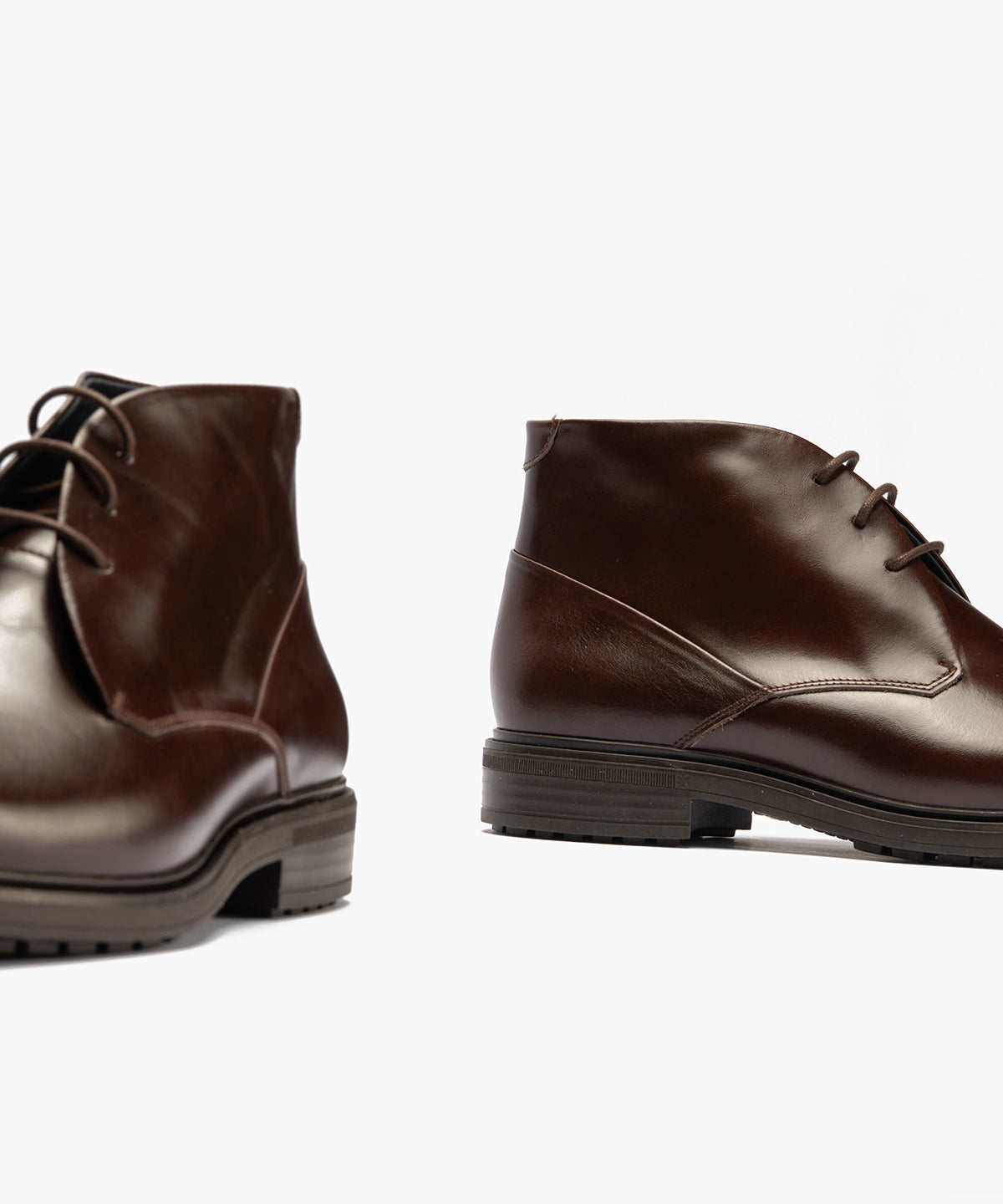 Botin Chelsey hombre con elasticos color marron