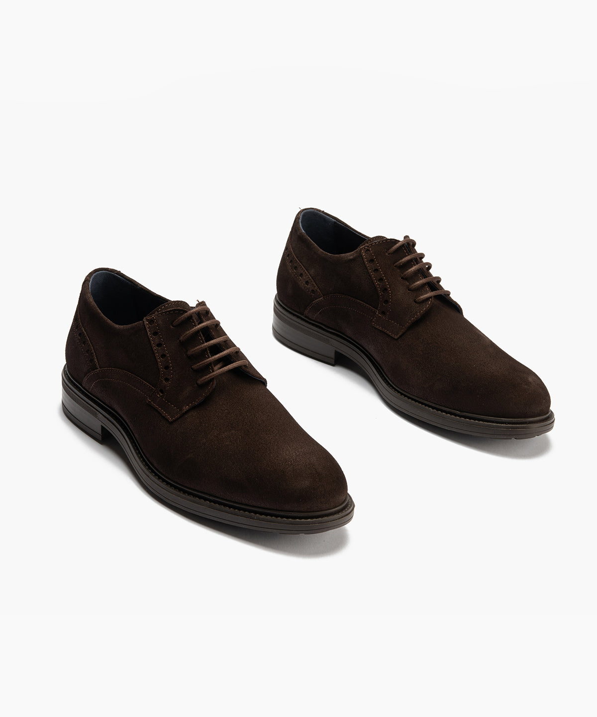 Blucher en serraje con detalle picados Marrón
